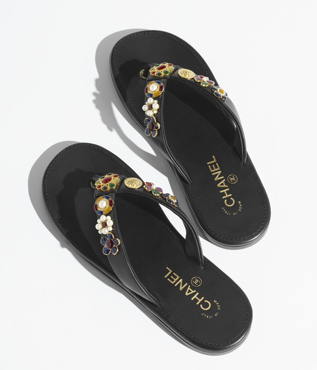 Spring-Summer 2025 Pre-collection Thongs - Image 2